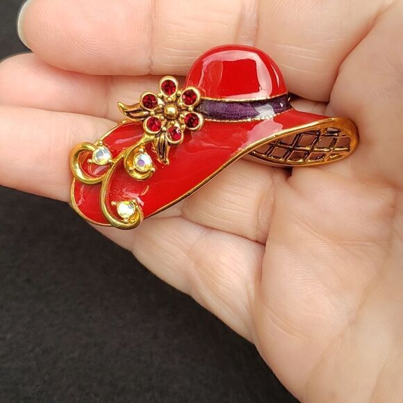 Vintage 2004 Avon Red Hat Society Fancy Hat Pin in Original Box - Picture 7 of 8